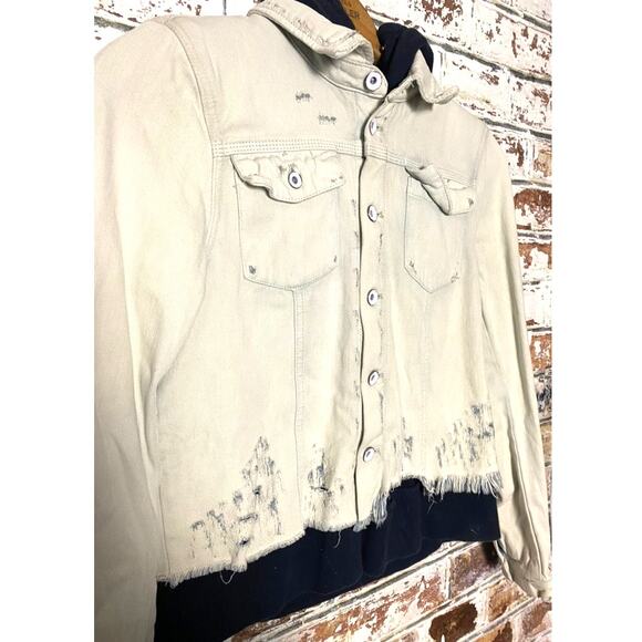 Free People Double Weave Pure Cotton Hooded Denim Jacket in White Liberty Wash - Picture 11 of 16